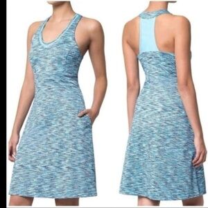 MPG sporty Athletic Dress size large blue white chevron print tennis golf EUC